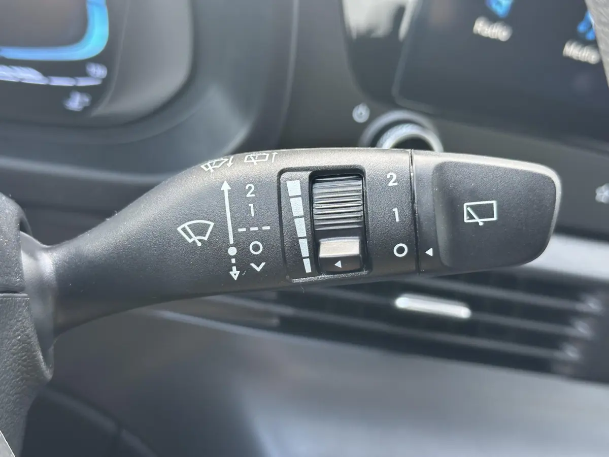 1.0 T-GDI E-Motion / Navigatie / Apple & Android carplay / Airco / Achteruitrijcamera /