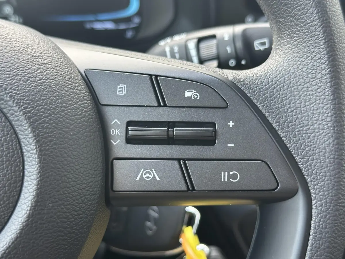 1.0 T-GDI E-Motion / Navigatie / Apple & Android carplay / Airco / Achteruitrijcamera /