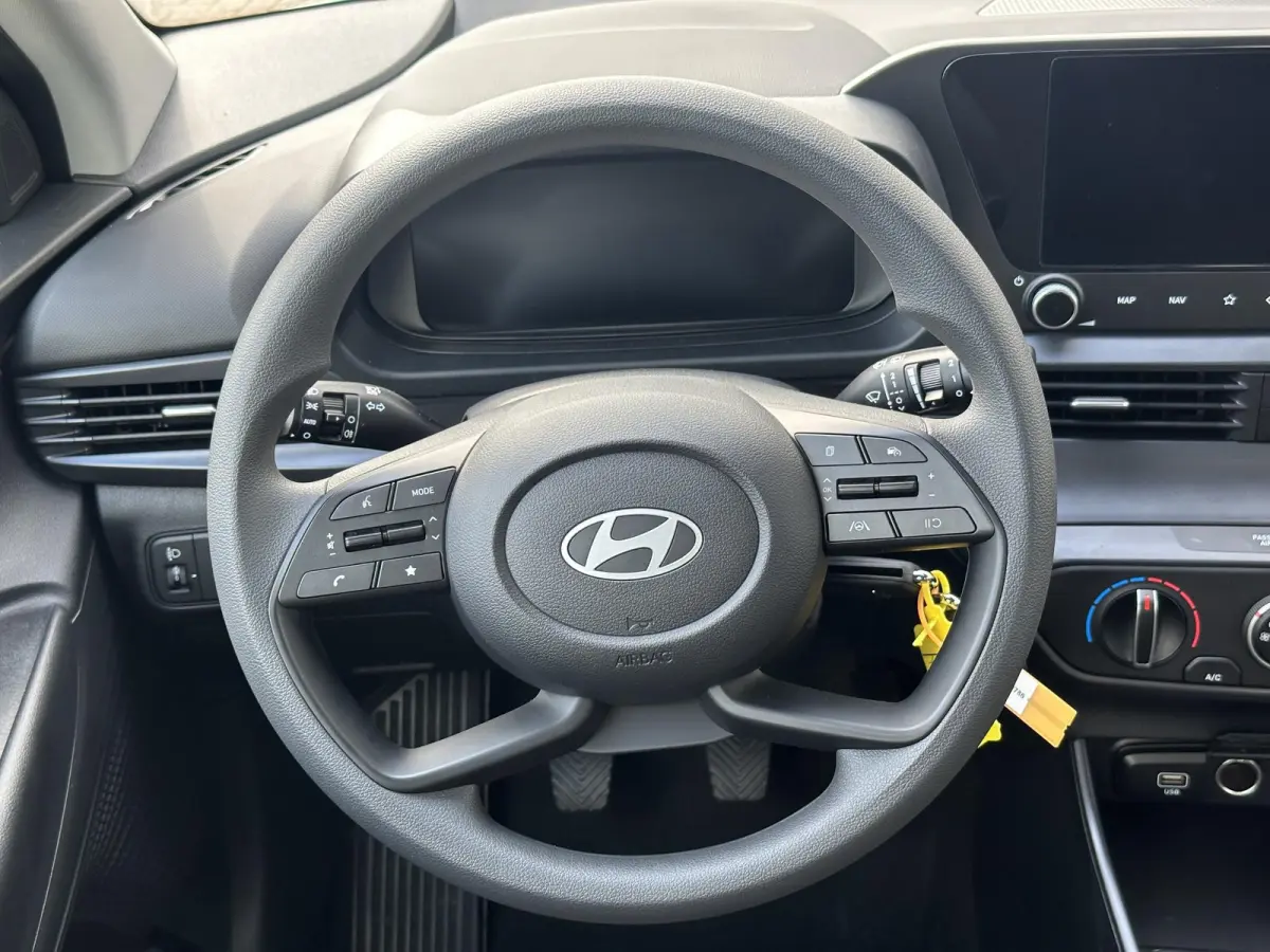 1.0 T-GDI E-Motion / Navigatie / Apple & Android carplay / Airco / Achteruitrijcamera /
