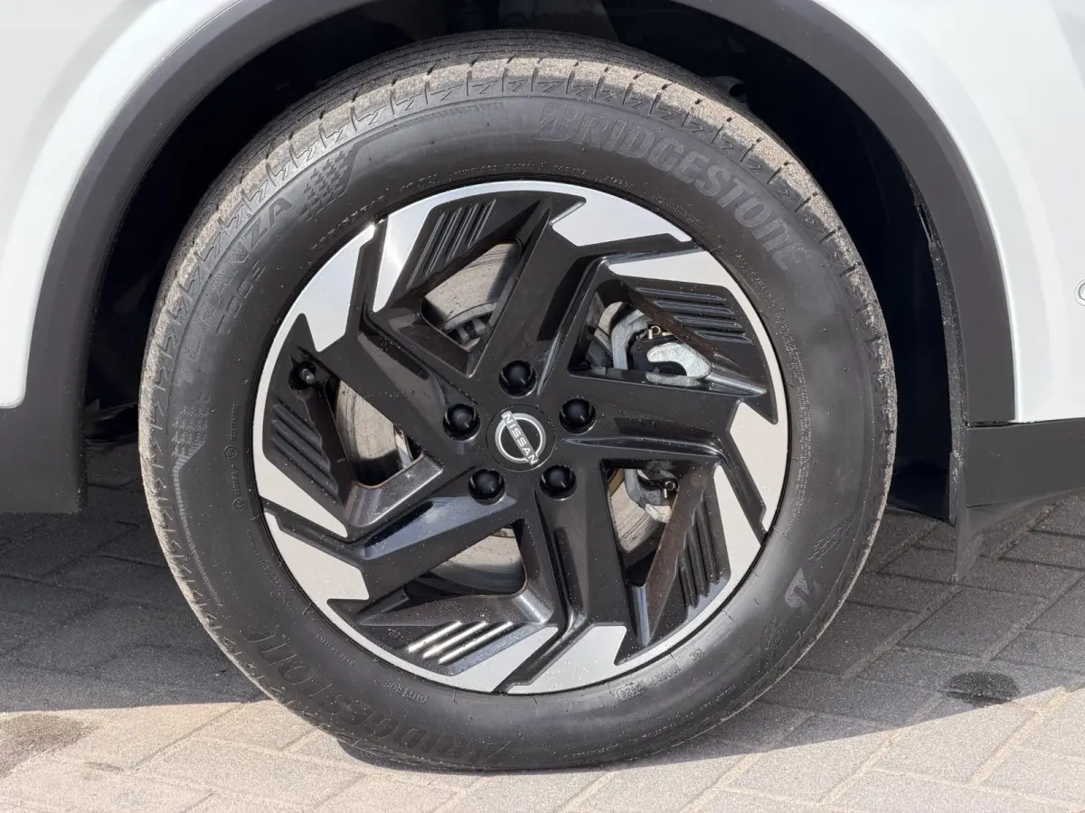 1.5 e-Power N-Connecta / Facelift / Navigatie / 360 Camera / Dodehoek Detectie /  Apple Carplay& Android Auto / Adaptieve Cruise / Clima / DAB /
