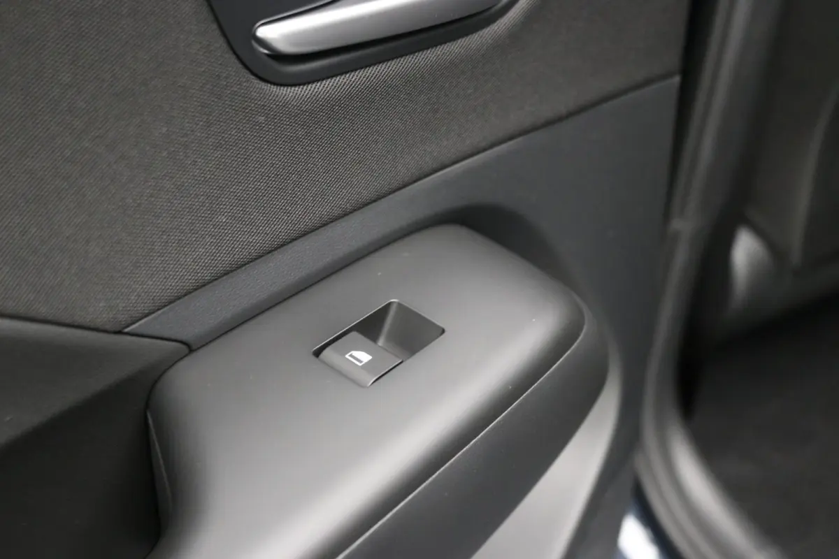1.6 GDI HEV Comfort Smart / Rijklaarprijs / Direct Leverbaar / Navigatie / 18" LMV / Adaptieve Cruise Control / Parkeersensoren voor en achter