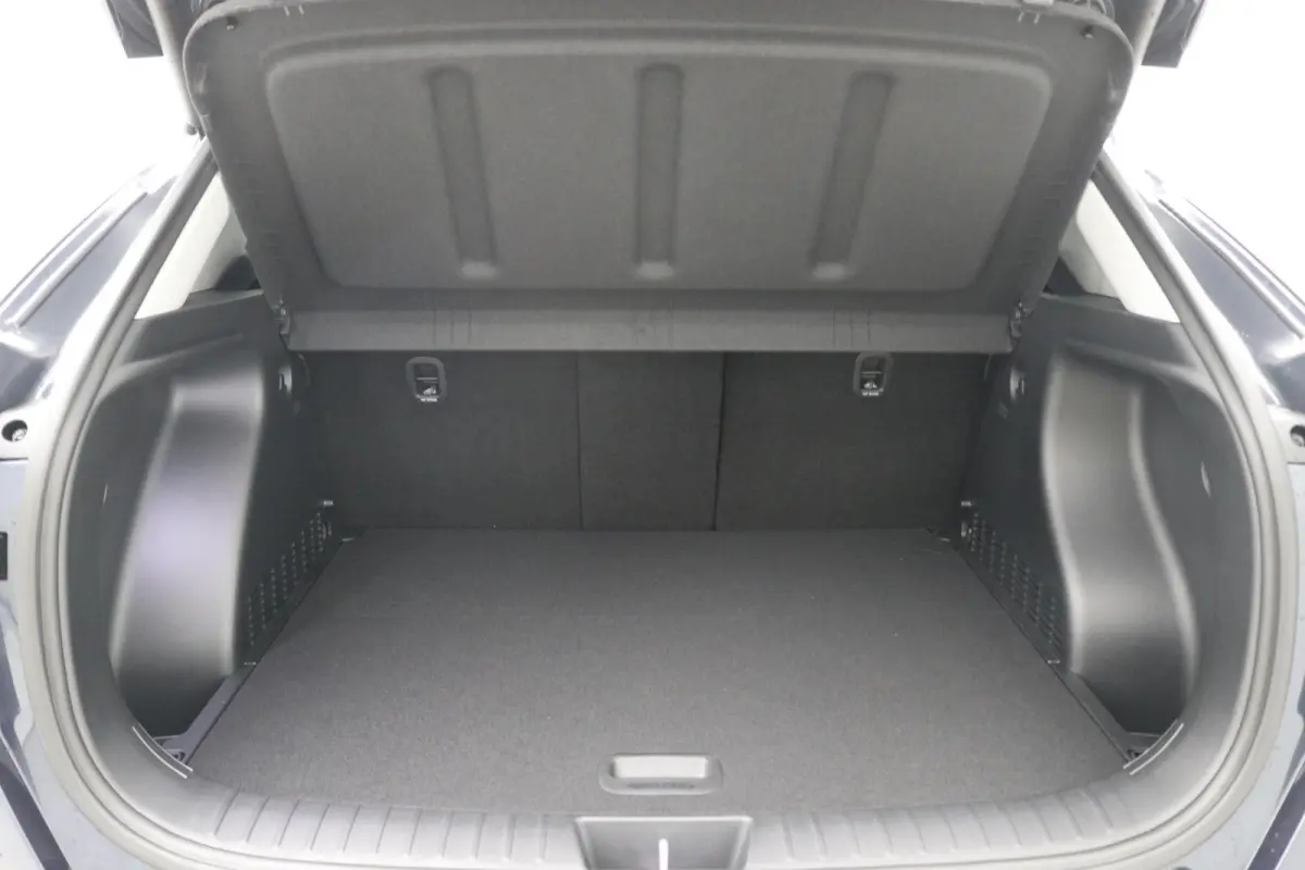 1.6 GDI HEV Comfort Smart / Rijklaarprijs / Direct Leverbaar / Navigatie / 18" LMV / Adaptieve Cruise Control / Parkeersensoren voor en achter