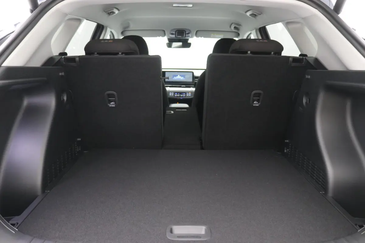 1.6 GDI HEV Comfort Smart / Rijklaarprijs / Direct Leverbaar / Navigatie / 18" LMV / Adaptieve Cruise Control / Parkeersensoren voor en achter