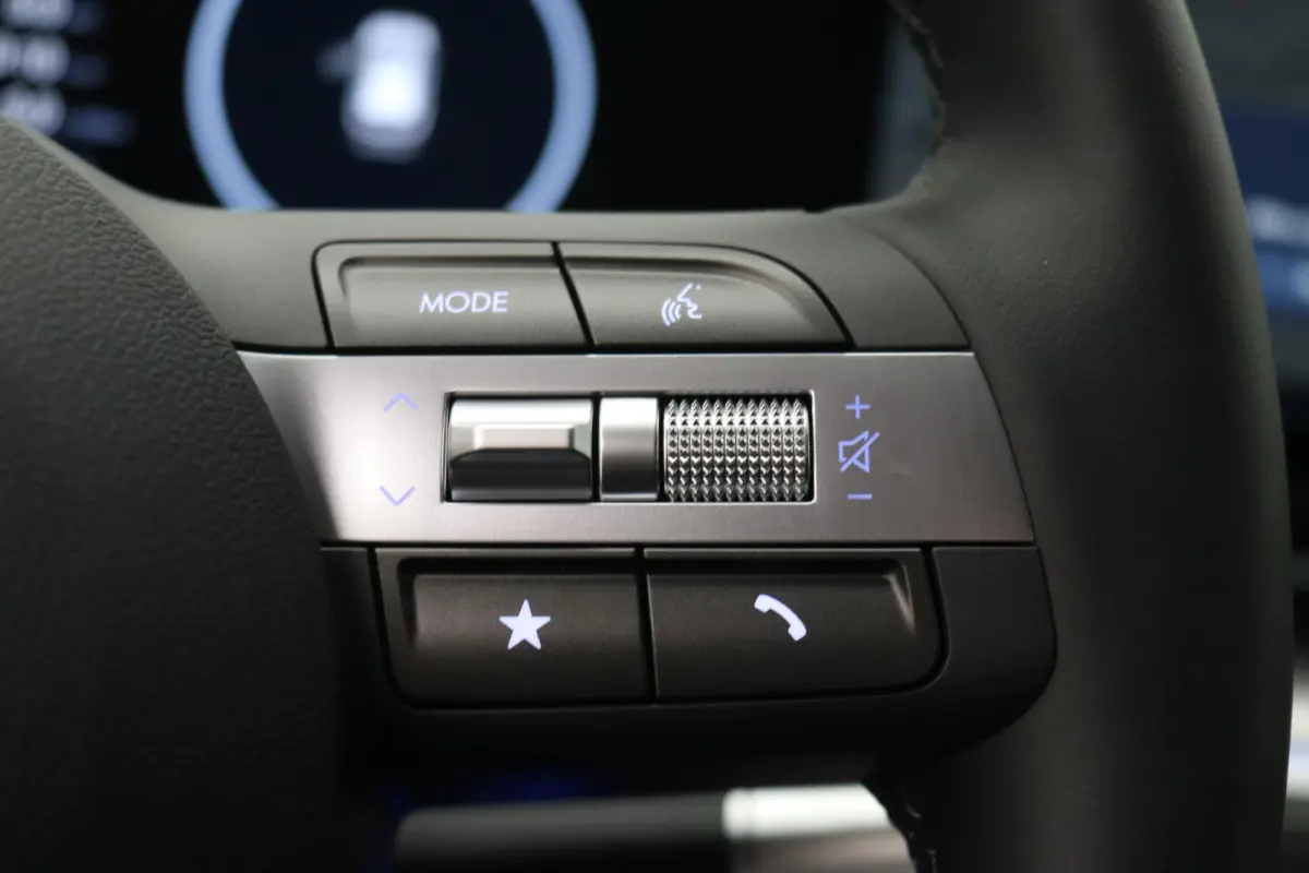 1.6 GDI HEV Comfort Smart / Rijklaarprijs / Direct Leverbaar / Navigatie / 18" LMV / Adaptieve Cruise Control / Parkeersensoren voor en achter