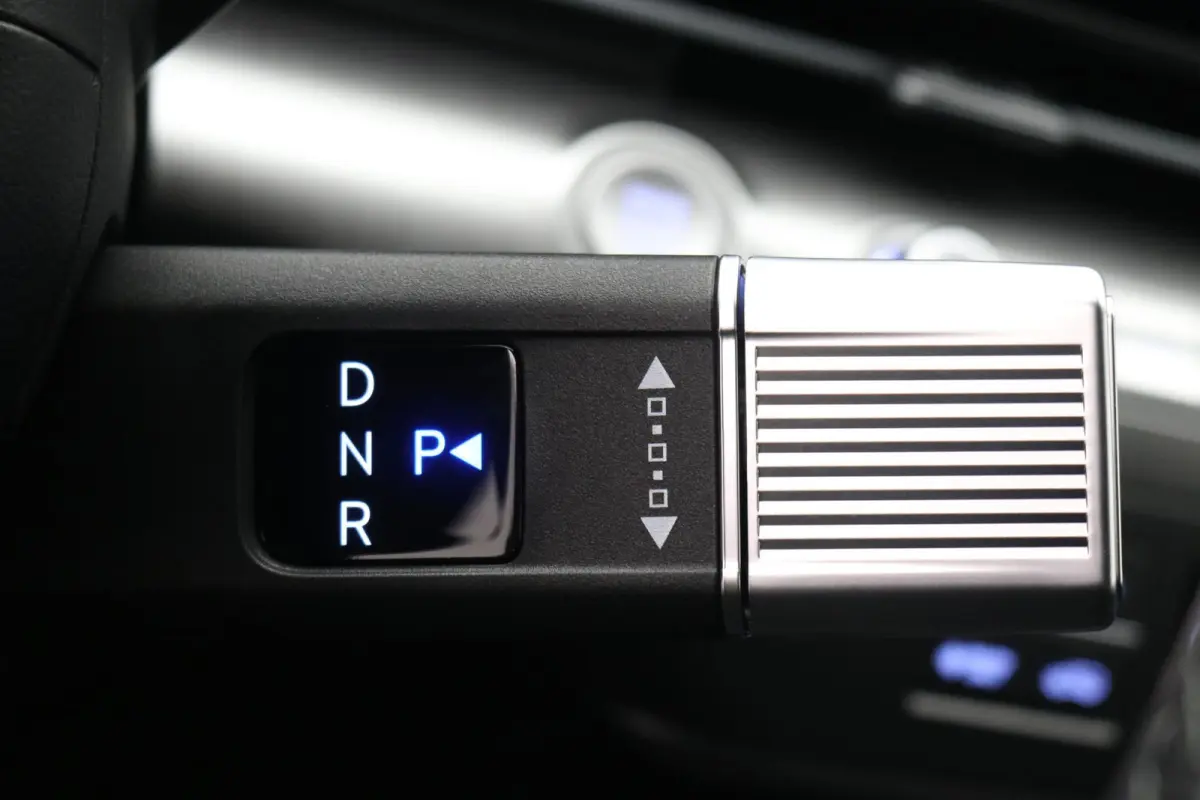 1.6 GDI HEV Comfort Smart / Rijklaarprijs / Direct Leverbaar / Navigatie / 18" LMV / Adaptieve Cruise Control / Parkeersensoren voor en achter