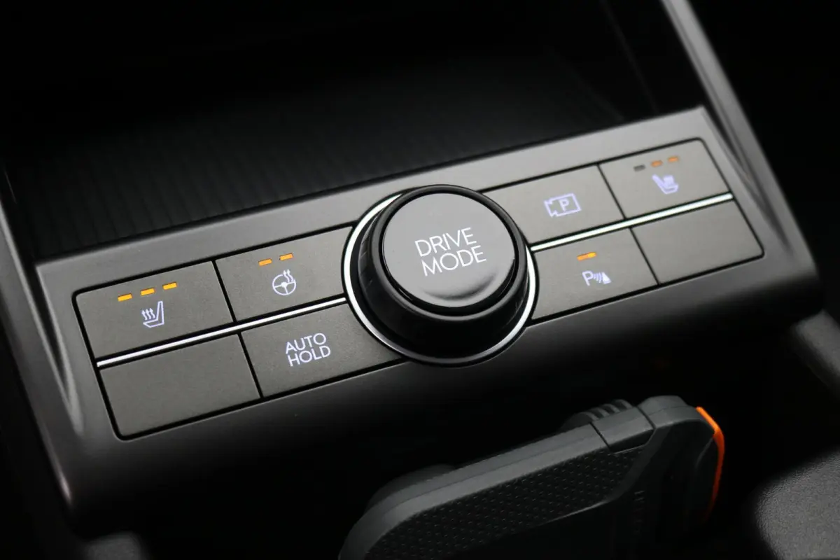 1.6 GDI HEV Comfort Smart / Rijklaarprijs / Direct Leverbaar / Navigatie / 18" LMV / Adaptieve Cruise Control / Parkeersensoren voor en achter
