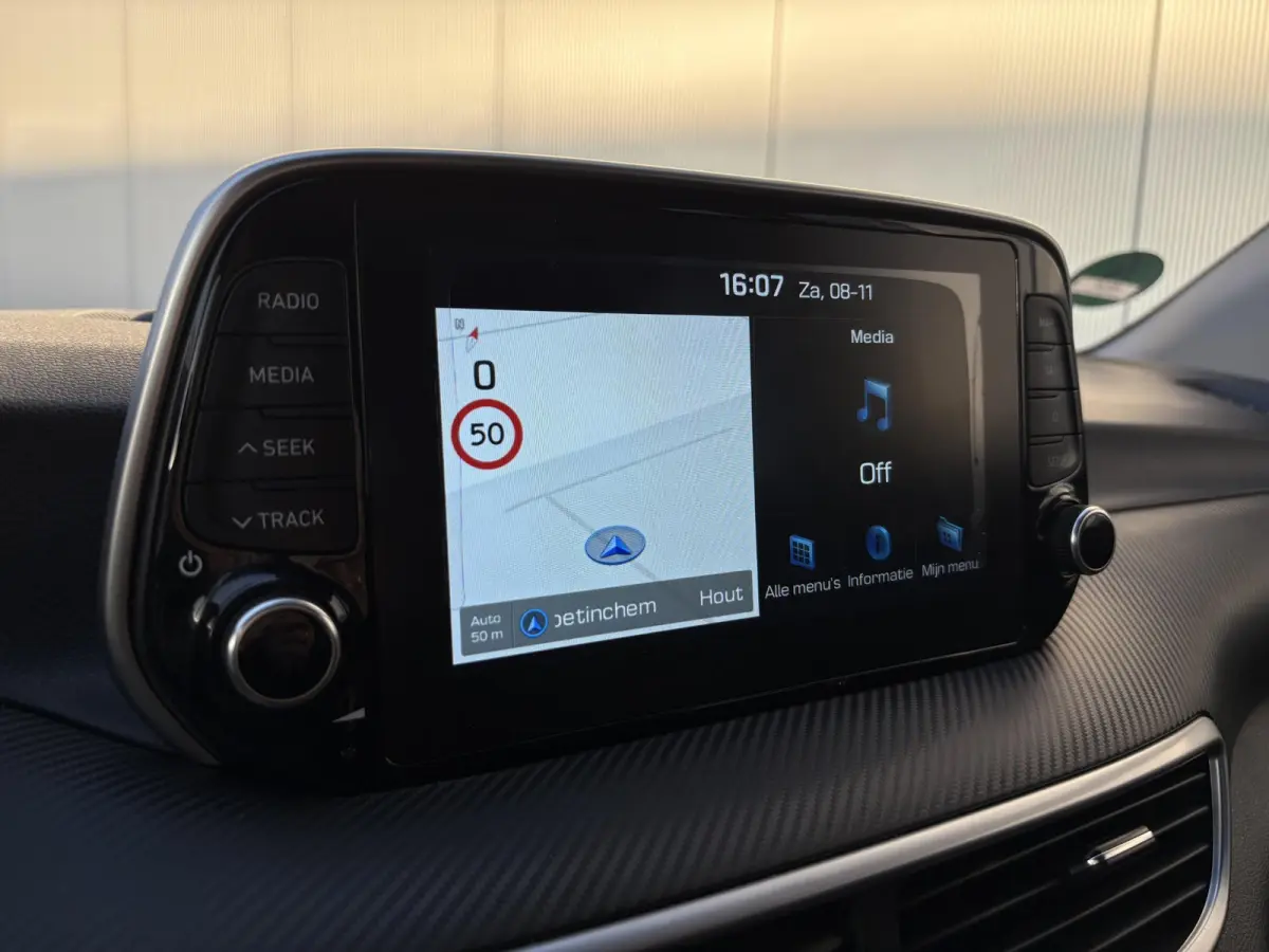 1.6 GDI Comfort / Airco / Cruise control / Trekhaak 1400 kg geremd / Navigatiesysteem full map /