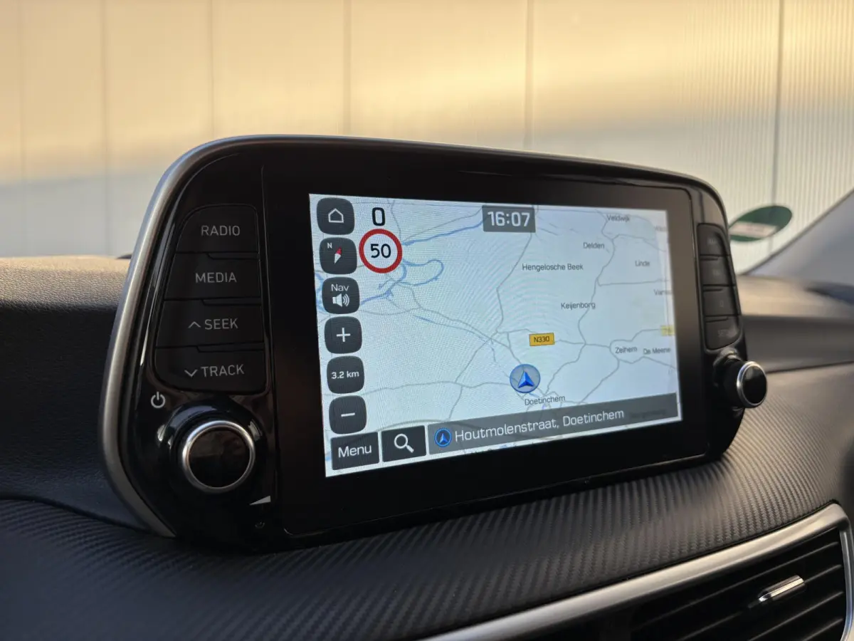 1.6 GDI Comfort / Airco / Cruise control / Trekhaak 1400 kg geremd / Navigatiesysteem full map /