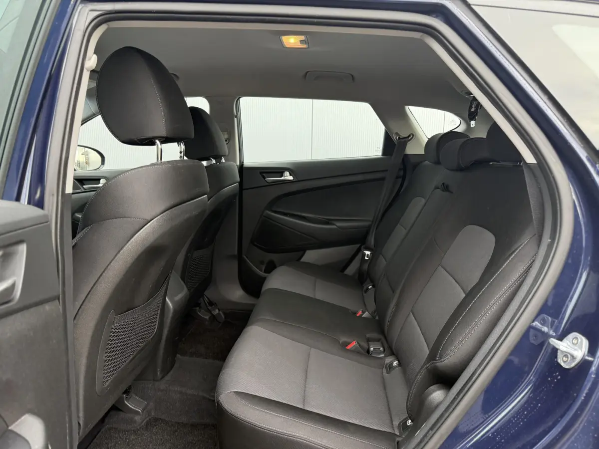 1.6 GDI Comfort / Airco / Cruise control / Trekhaak 1400 kg geremd / Navigatiesysteem full map /