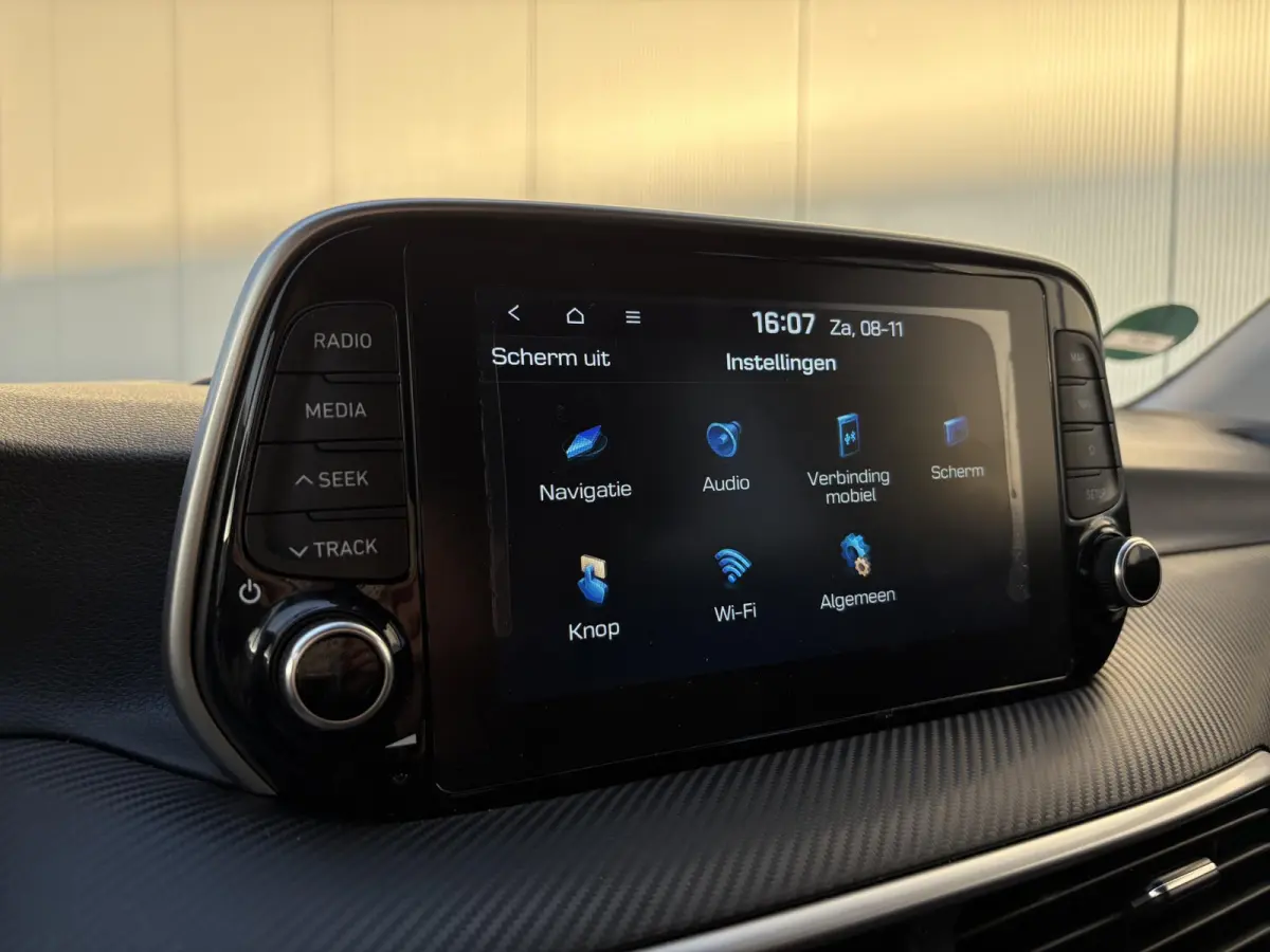 1.6 GDI Comfort / Airco / Cruise control / Trekhaak 1400 kg geremd / Navigatiesysteem full map /