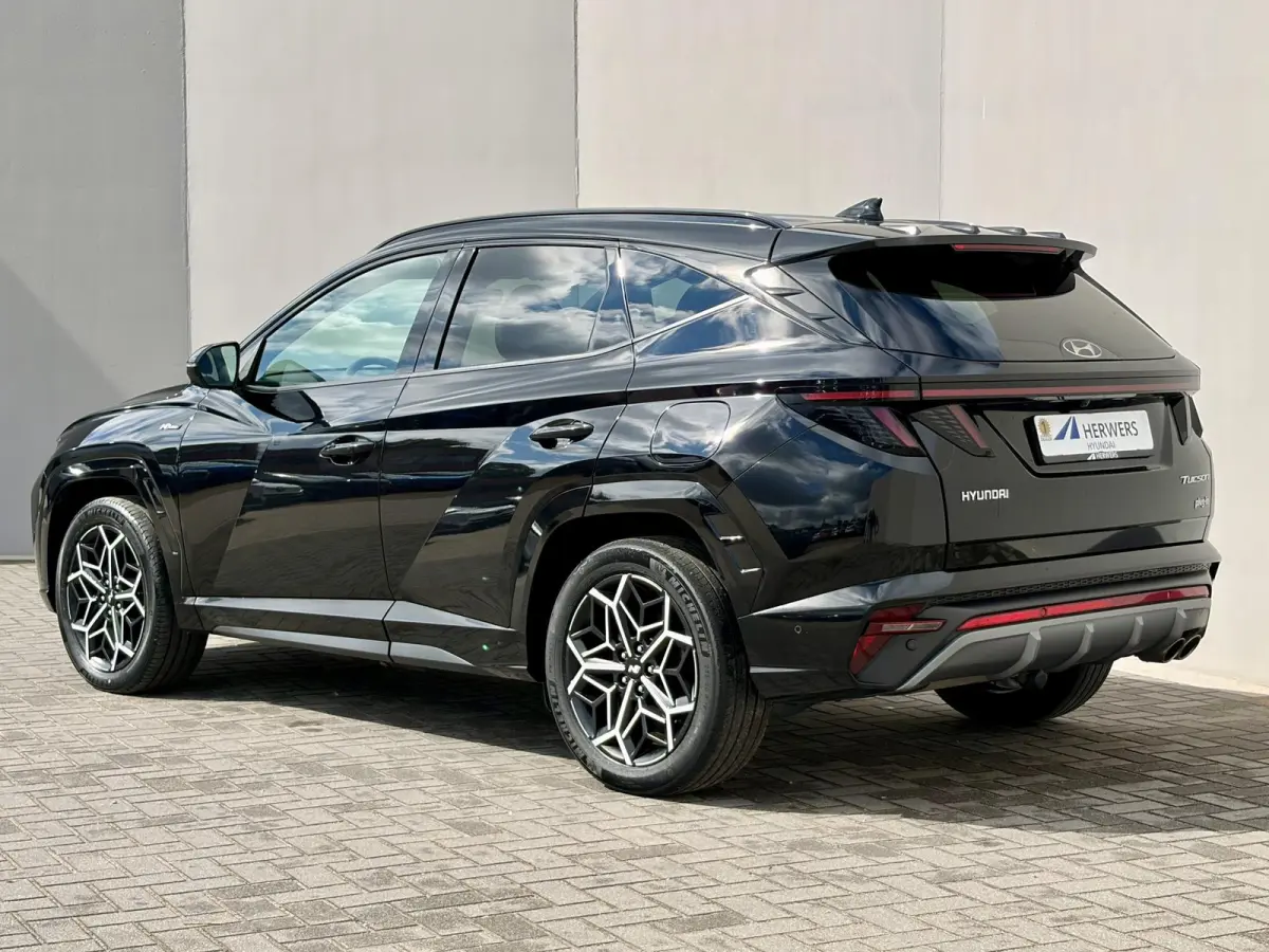 1.6 T-GDI PHEV N Line 4WD / SOH 100% / Fabrieksgarantie tot 05-2027 / Dealer onderhouden / Trekgewicht 1.350 kg / Stuur- Stoel & Achterbank verwarming / Rondomzicht camera / Apple Carplay/An