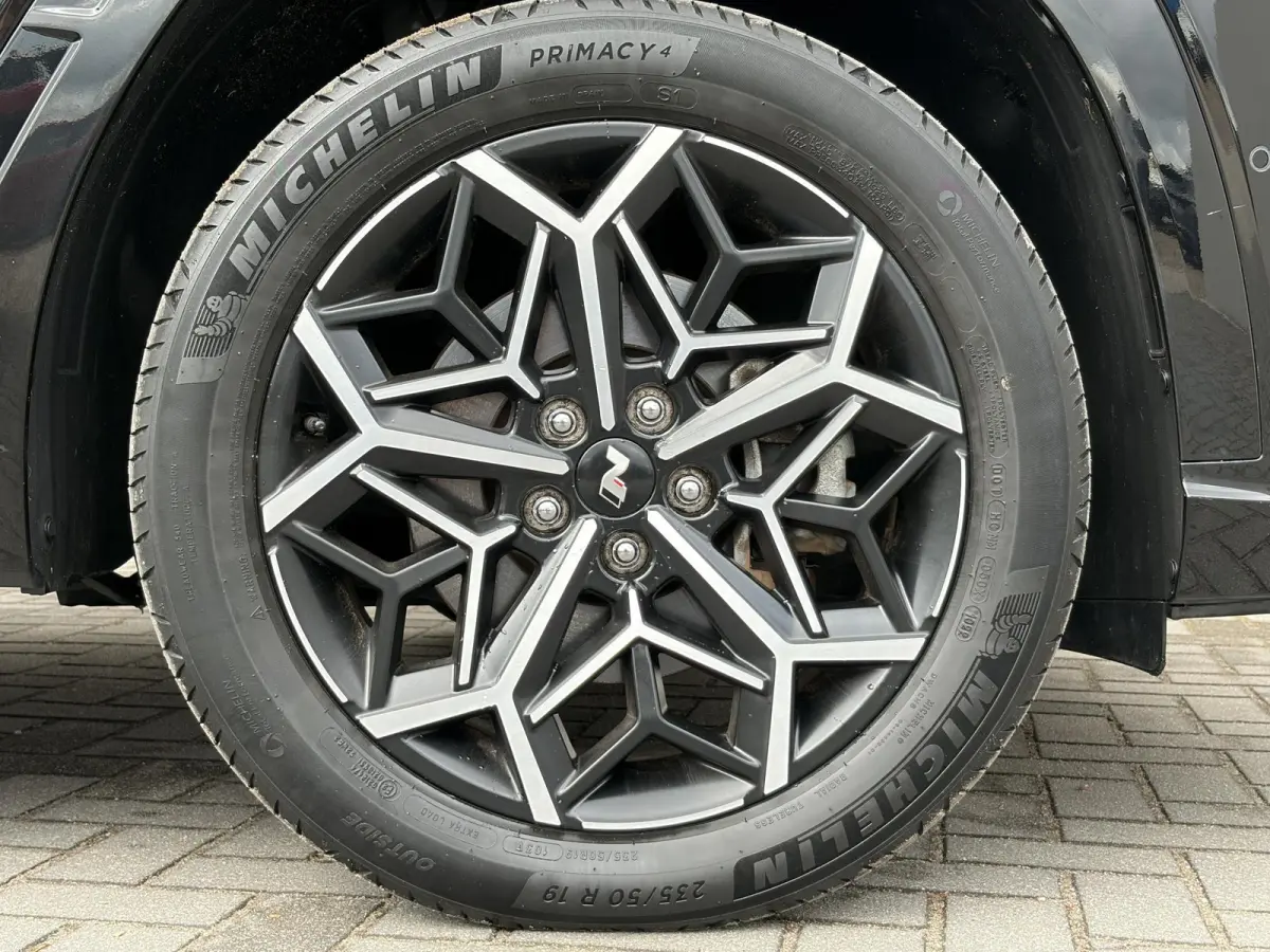 1.6 T-GDI PHEV N Line 4WD / SOH 100% / Fabrieksgarantie tot 05-2027 / Dealer onderhouden / Trekgewicht 1.350 kg / Stuur- Stoel & Achterbank verwarming / Rondomzicht camera / Apple Carplay/An