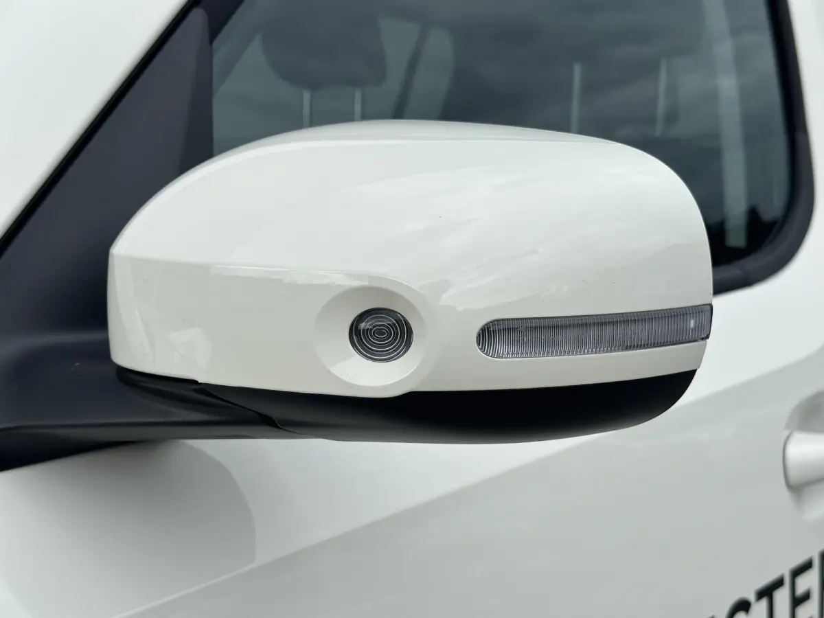 Evolve 49 kWh /  Cruise control Adaptief / Apple Carplay & Android Auto / Navigatie / Parkeersensoren Voor + Achter / Airco / achteruitrijcamera /