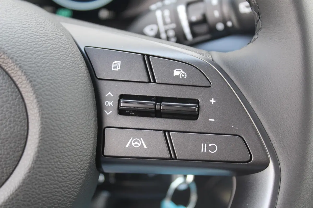 1.0 T-GDI Comfort / Apple Carplay & Android Auto / Cruise Control / Lane keep Assist / Airco / Parkeersensoren Achter /