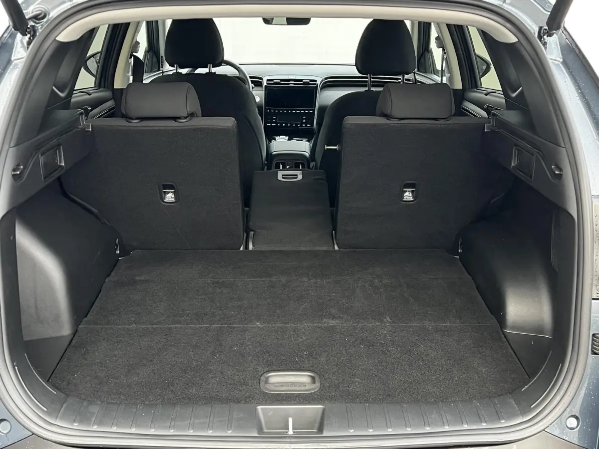 1.6 T-GDI PHEV Comfort Smart 4WD / Fabrieksgarantie tot 01-2028 / WLTP 62km / Navi / Apple Carplay Android / Stuur- en stoelverwarming / Adapt. CC / 19" LM wielen /
