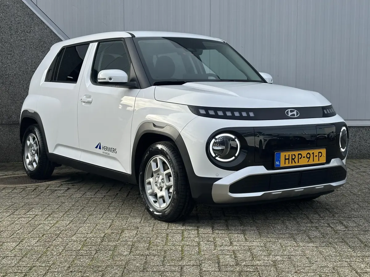 Pulse 49 kWh / Navigatie / Achteruitrijcamera / Adaptieve cruise control / verstelbare achterbanken /