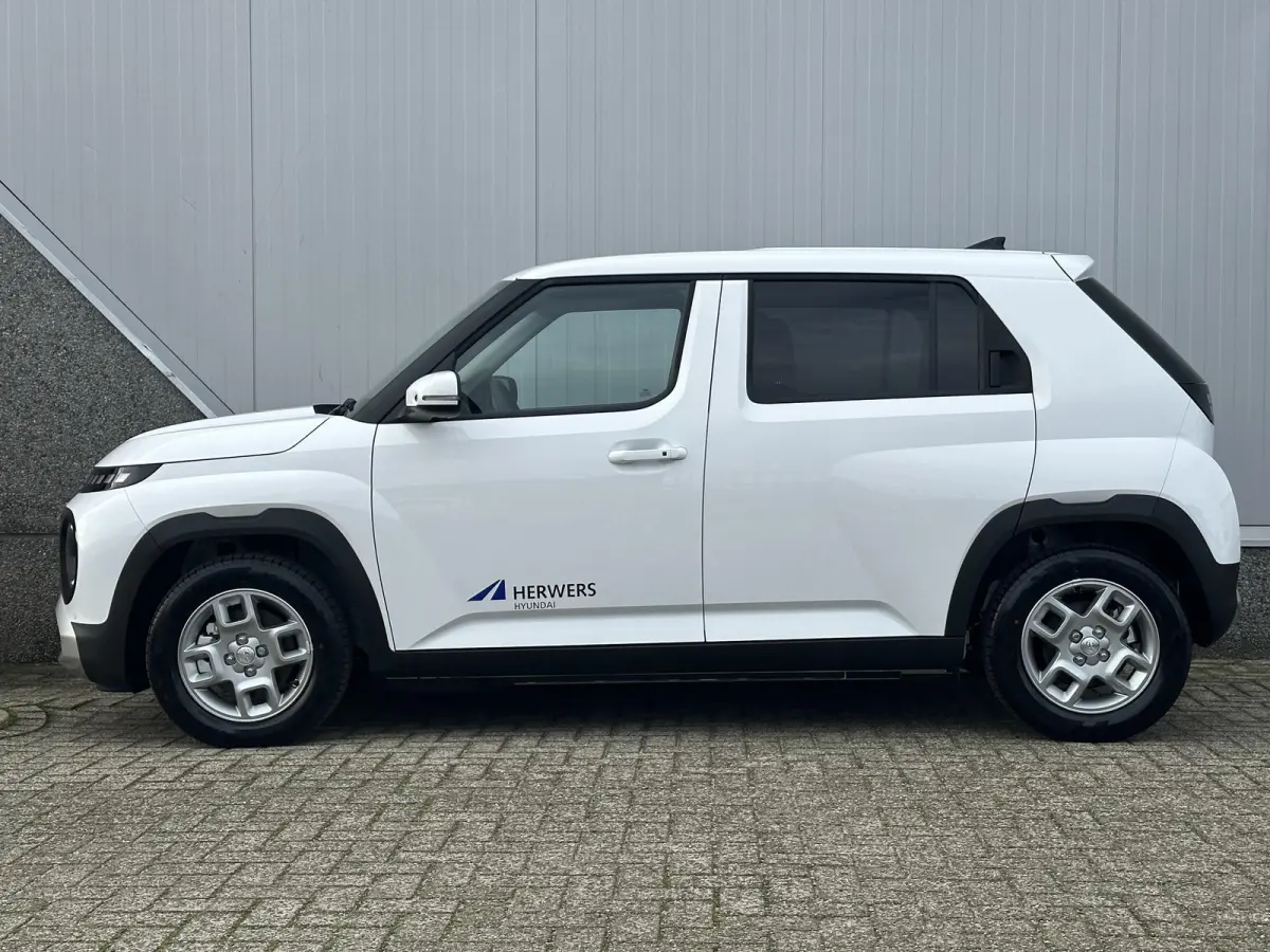 Pulse 49 kWh / Navigatie / Achteruitrijcamera / Adaptieve cruise control / verstelbare achterbanken /