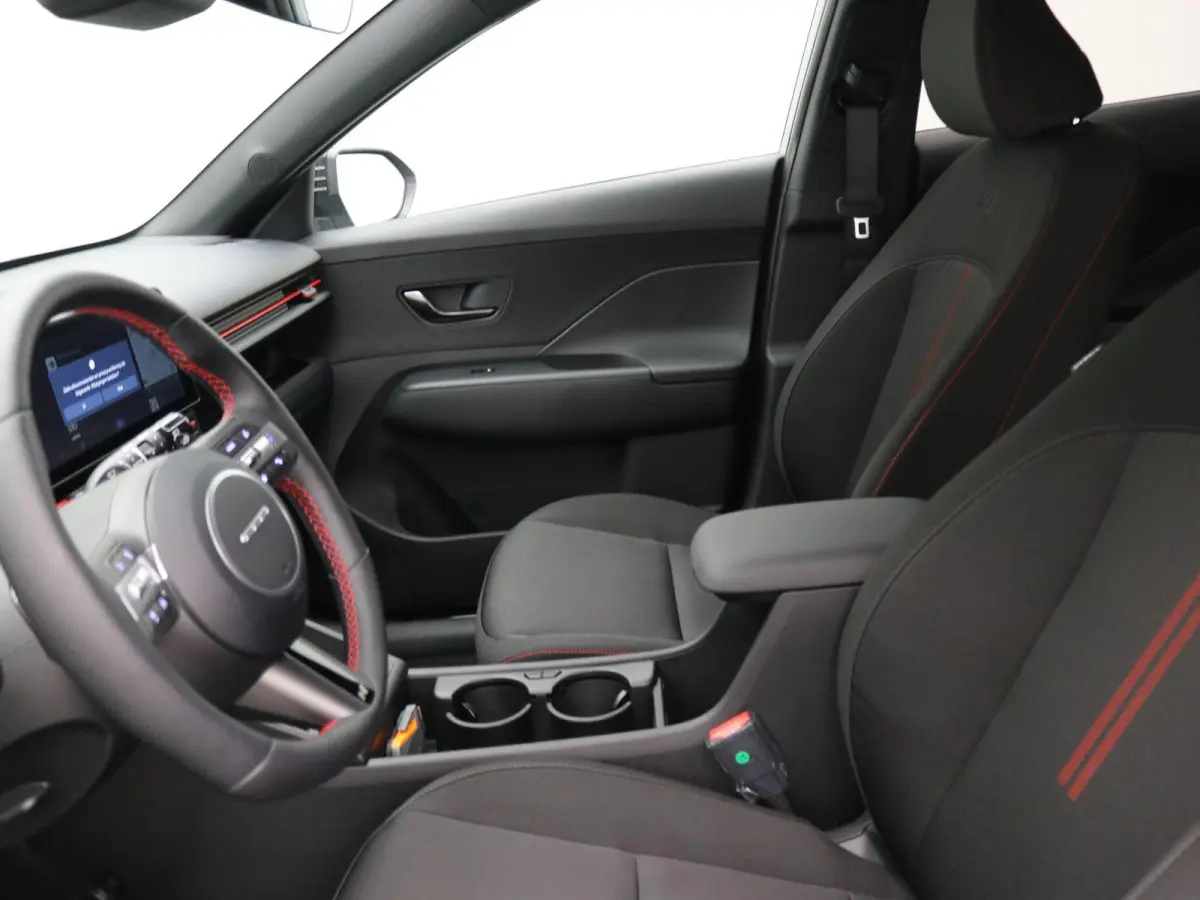 N Line Business 64.8 kWh / Adaptieve Cruise Control / Apple Carplay & Android Auto / Navigatie / Achteruitrijcamera / DAB / Climate Control /