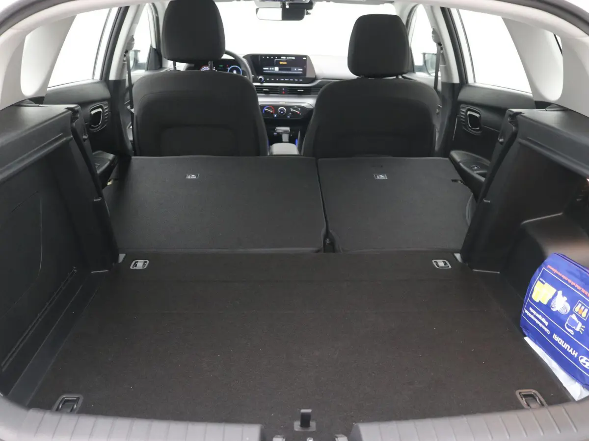 1.0 T-GDI Comfort / Apple CarPaly & Android Auto / Navigatie / Achteruitrijcamera / Airco / Cruise Control / LED Dagrijverlichting / LMV / Fabrieksgarantie tot 02-01-2031 / NL auto /