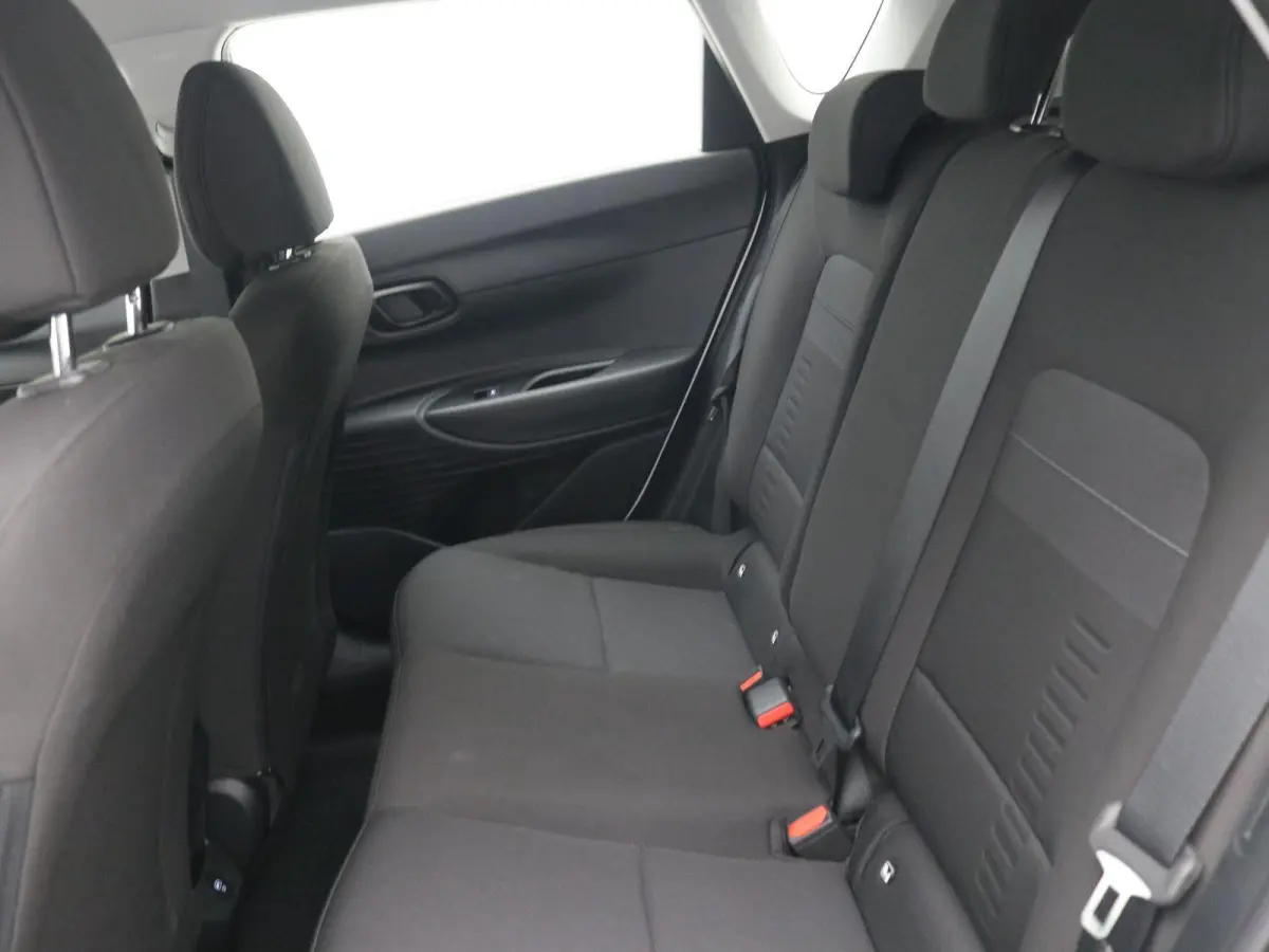1.0 T-GDI Comfort / Apple CarPaly & Android Auto / Navigatie / Achteruitrijcamera / Airco / Cruise Control / LED Dagrijverlichting / LMV / Fabrieksgarantie tot 02-01-2031 / NL auto /
