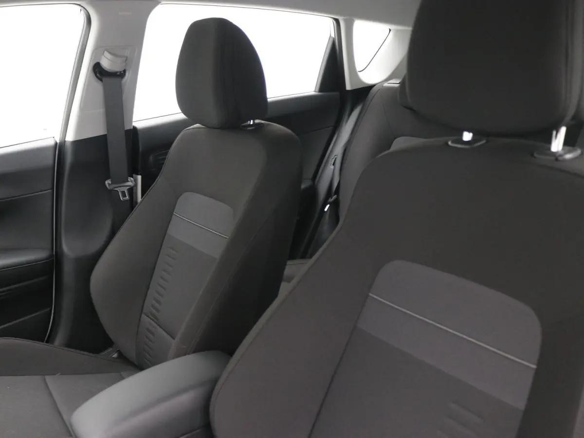 1.0 T-GDI Comfort / Apple CarPaly & Android Auto / Navigatie / Achteruitrijcamera / Airco / Cruise Control / LED Dagrijverlichting / LMV / Fabrieksgarantie tot 02-01-2031 / NL auto /