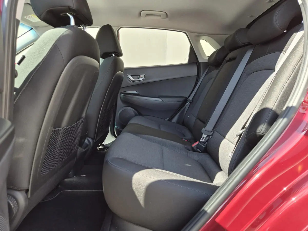 Fashion Design 64 kWh / SOH 100% / CCS snelladen / Stoelverwarming / Krell Audio Systeem / Apple Carplay Android Auto / Draadloze telefoon lader / Achteruitrijcamera / Keyless Entry/Start / 