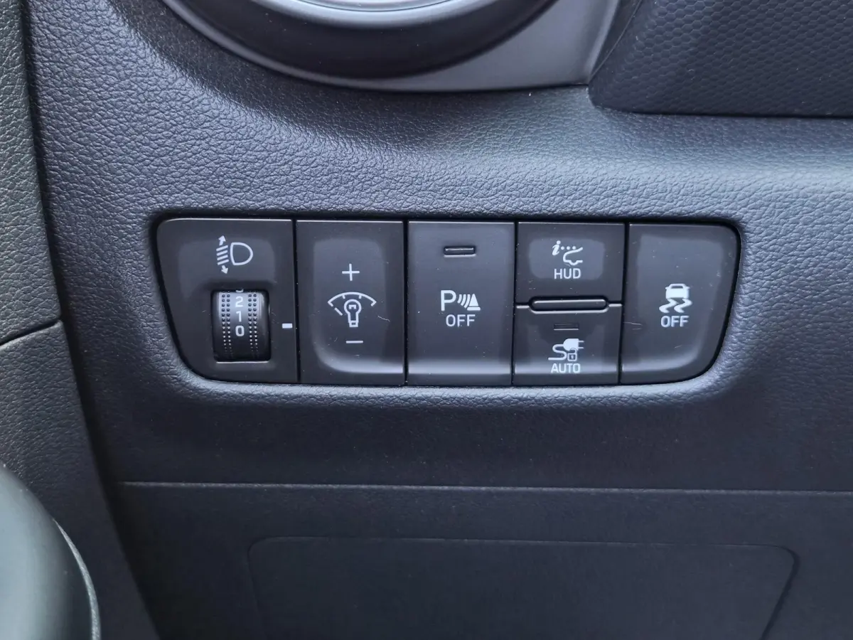 Fashion Design 64 kWh / SOH 100% / CCS snelladen / Stoelverwarming / Krell Audio Systeem / Apple Carplay Android Auto / Draadloze telefoon lader / Achteruitrijcamera / Keyless Entry/Start / 