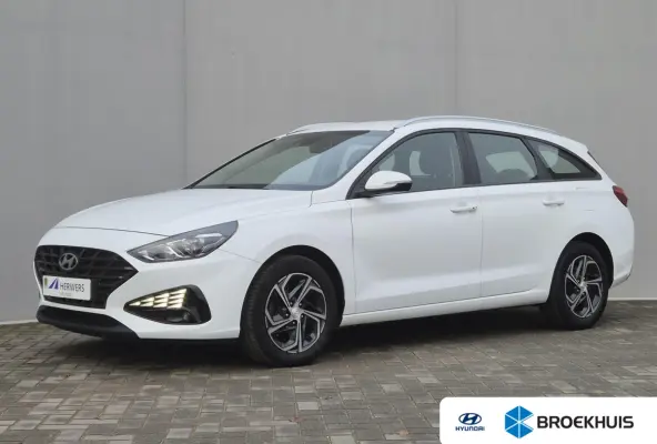 1.0 T-GDi MHEV Comfort Smart / Navigatie via Apple Carplay of Android Auto / Stuur en Stoel verwarming / Achteruitrijcamera / Cruise control / Keyless Entry/Start / Climate control /