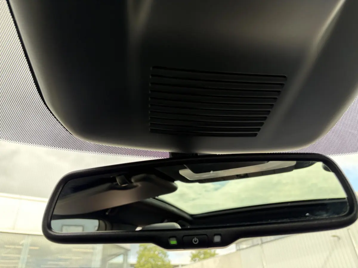 1.3 MHEV Tekna / Trekhaak / Panoramadak / HUD / Elektr Bestuurders Stoel / Elektr. Achterklep /