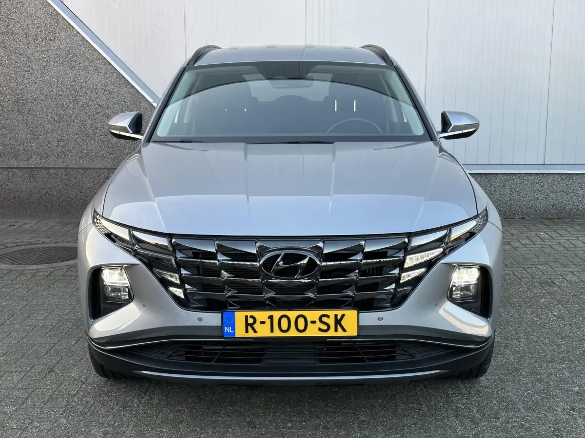 1.6 T-GDI HEV Comfort / Navigatie / Camera / Parkeersensoren v + a / Climate Control / 19 inch LMV / Telefoon / Dealer onderhouden auto.