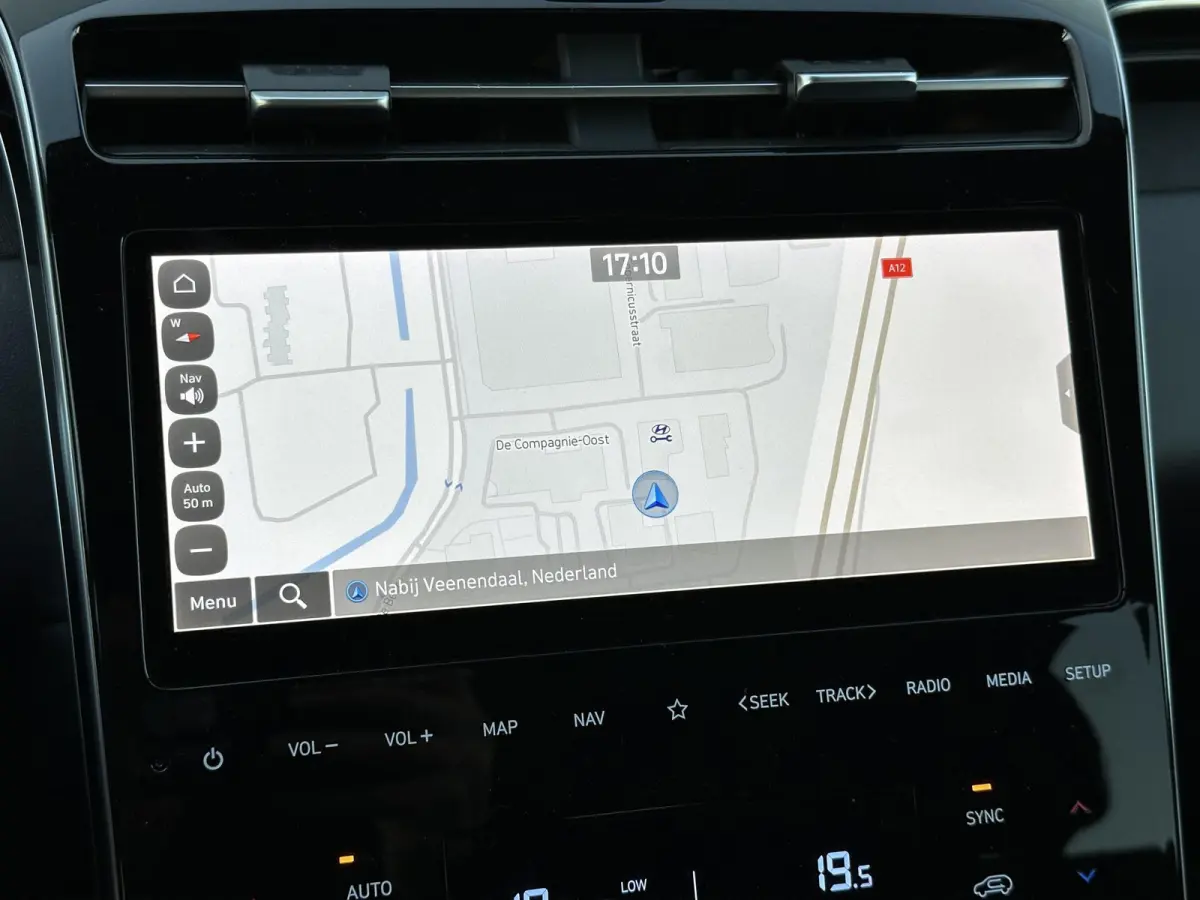 1.6 T-GDI HEV Comfort / Navigatie / Camera / Parkeersensoren v + a / Climate Control / 19 inch LMV / Telefoon / Dealer onderhouden auto.
