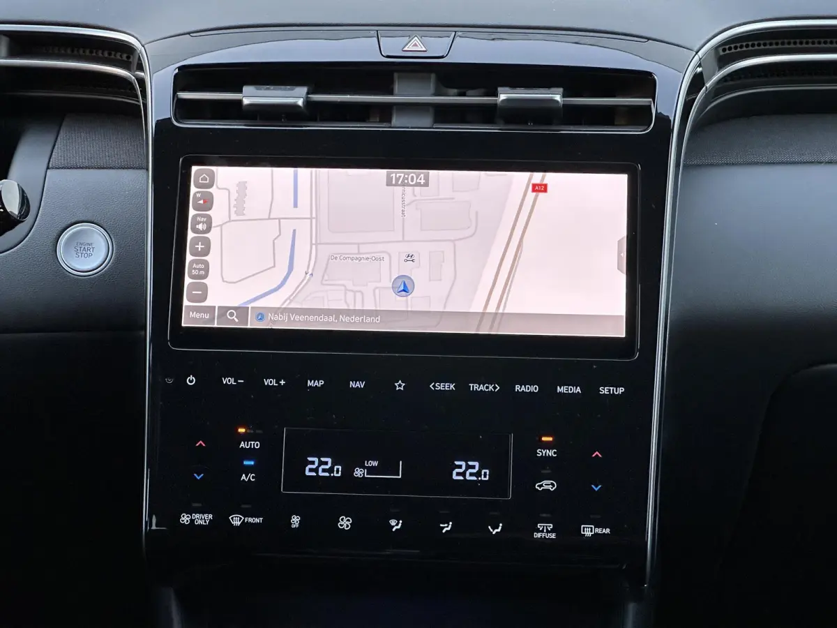 1.6 T-GDI HEV Comfort / Navigatie / Camera / Parkeersensoren v + a / Climate Control / 19 inch LMV / Telefoon / Dealer onderhouden auto.