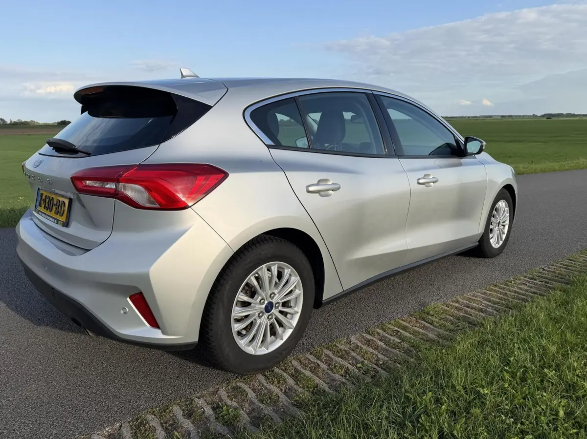 1.0 EcoBoost ST Line Business 5deurs dealer onderh