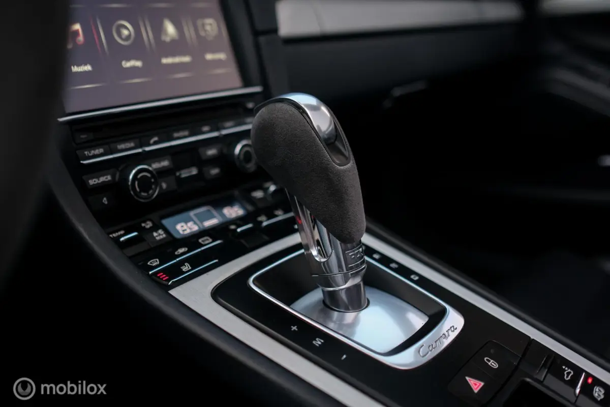 3.8 Carrera 4S