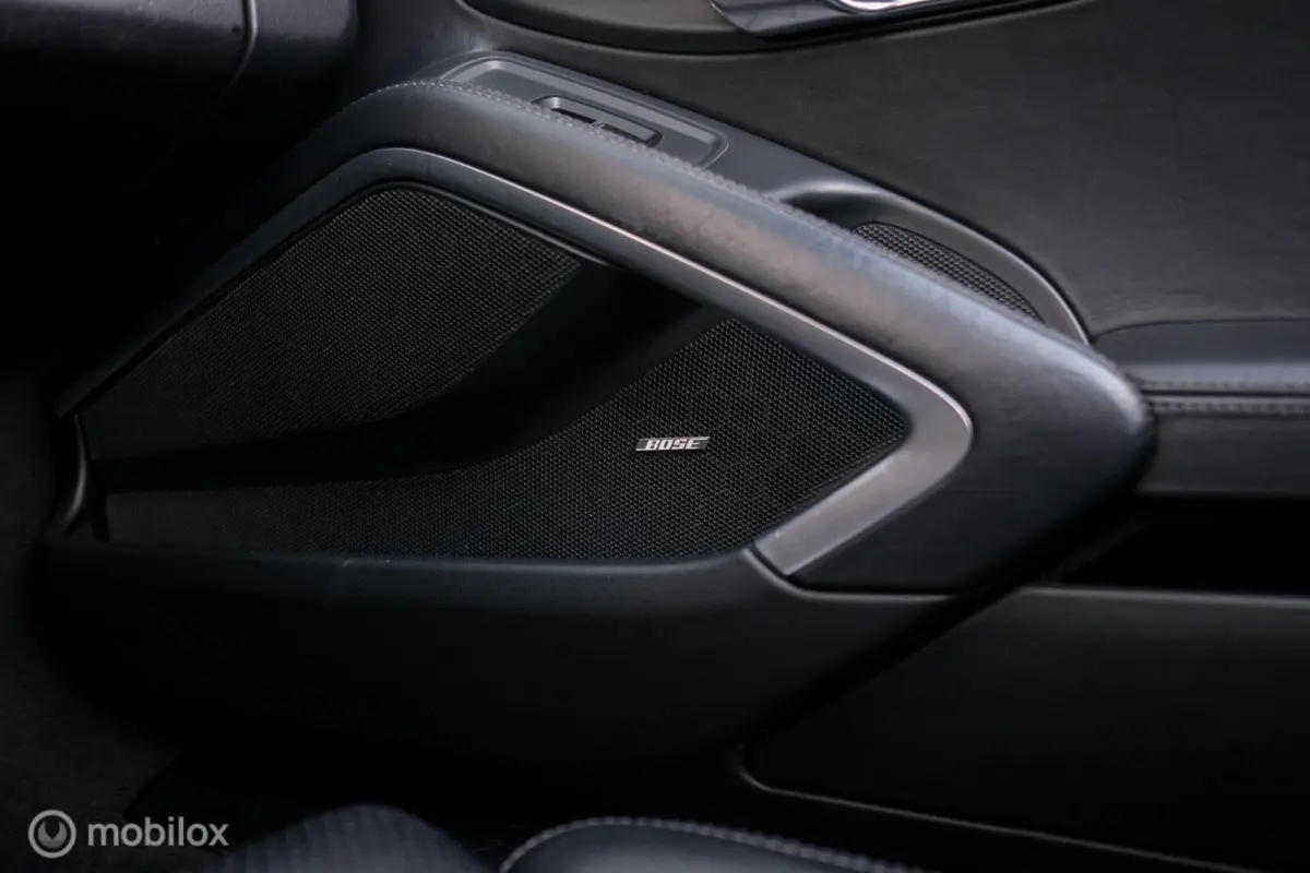 3.8 Carrera 4S