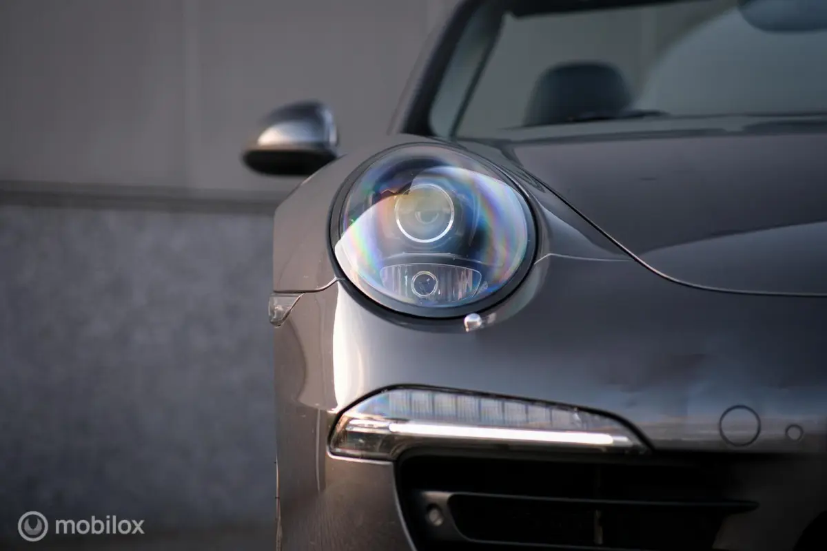 3.8 Carrera 4S