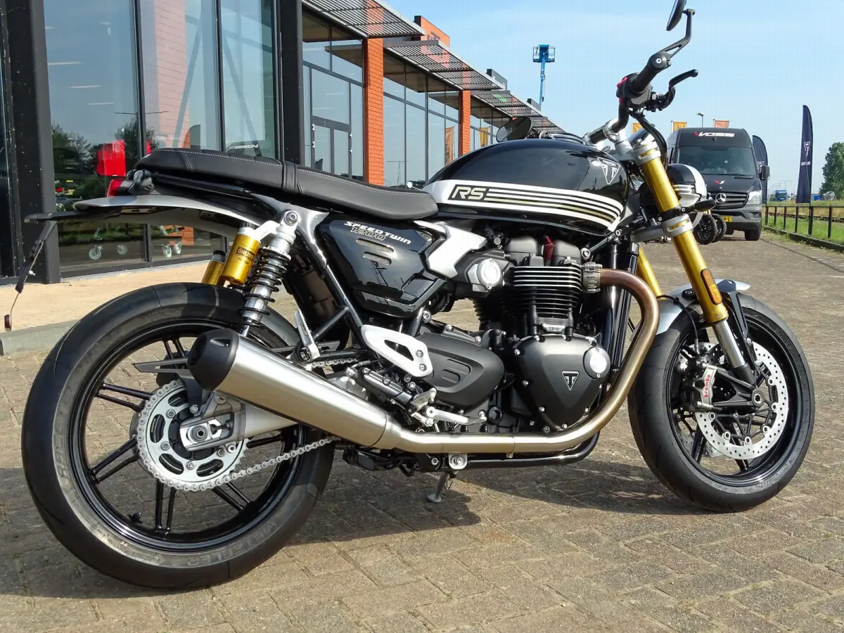 SPEED TWIN RS