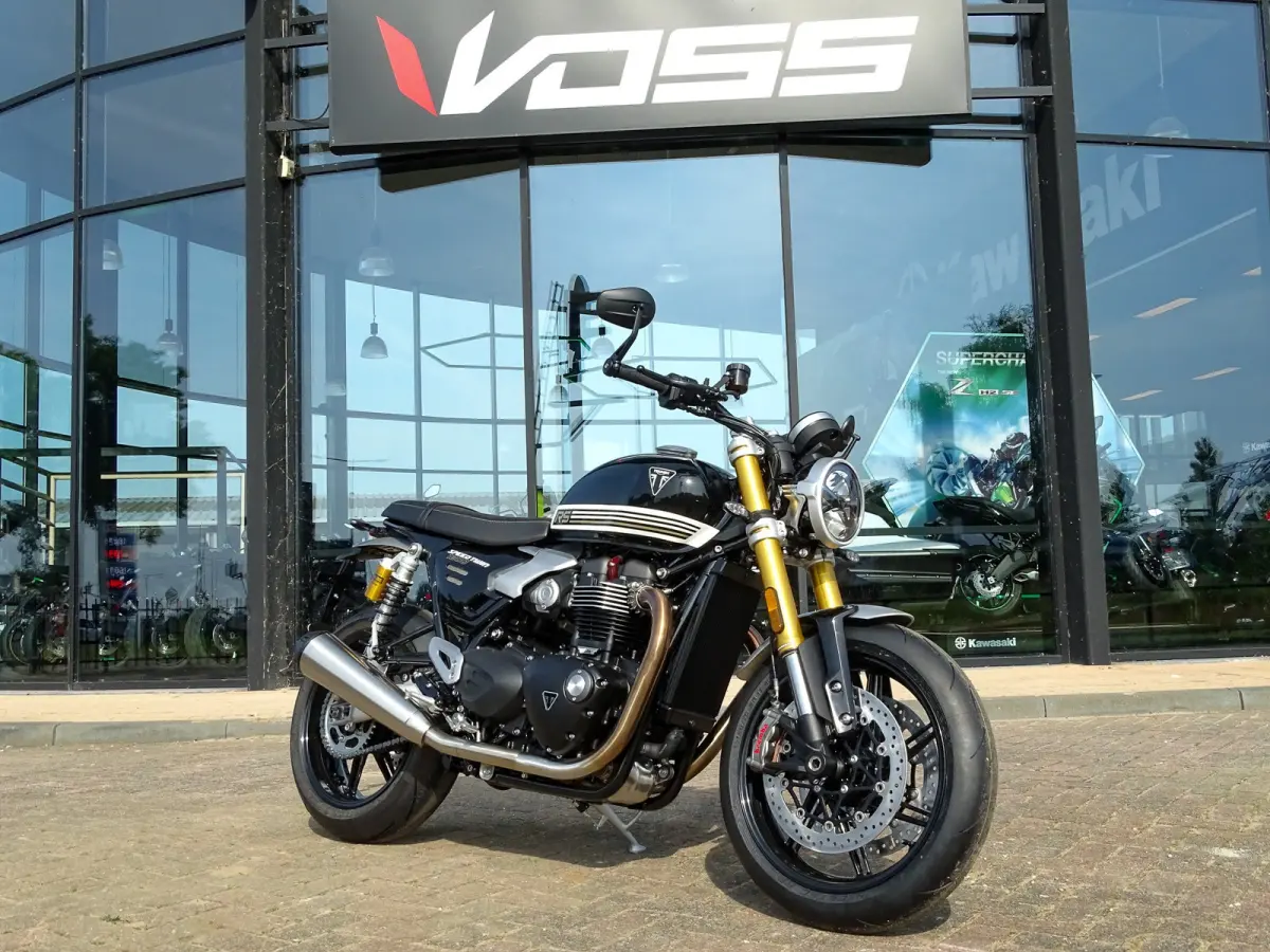 SPEED TWIN RS