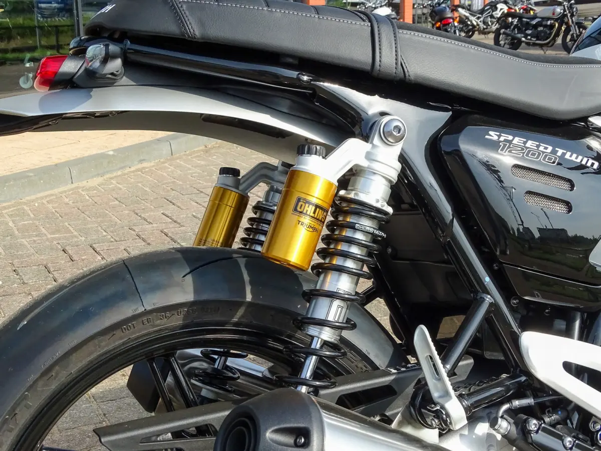 SPEED TWIN RS