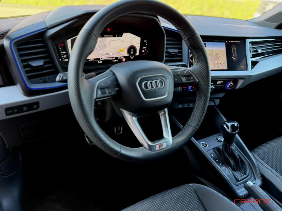 40 TFSI 207 Pk 3x S Line ACC CarPlay Ambiance Navi