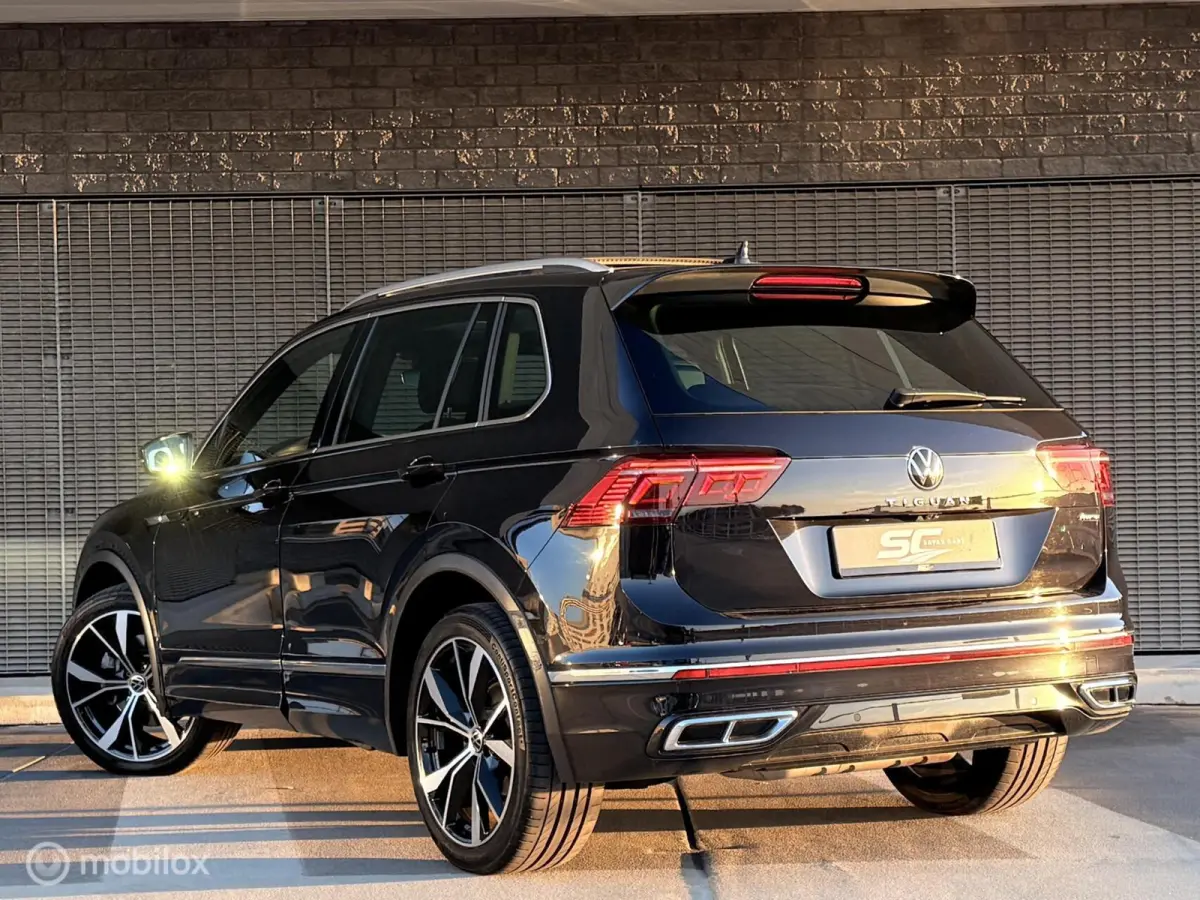 2.0 TSI 4Motion R-Line Pano|Matrix|IQLED