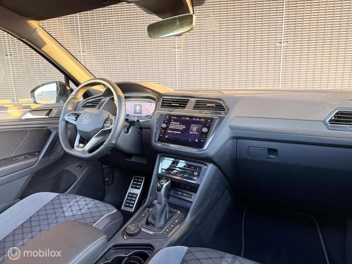 2.0 TSI 4Motion R-Line Pano|Matrix|IQLED