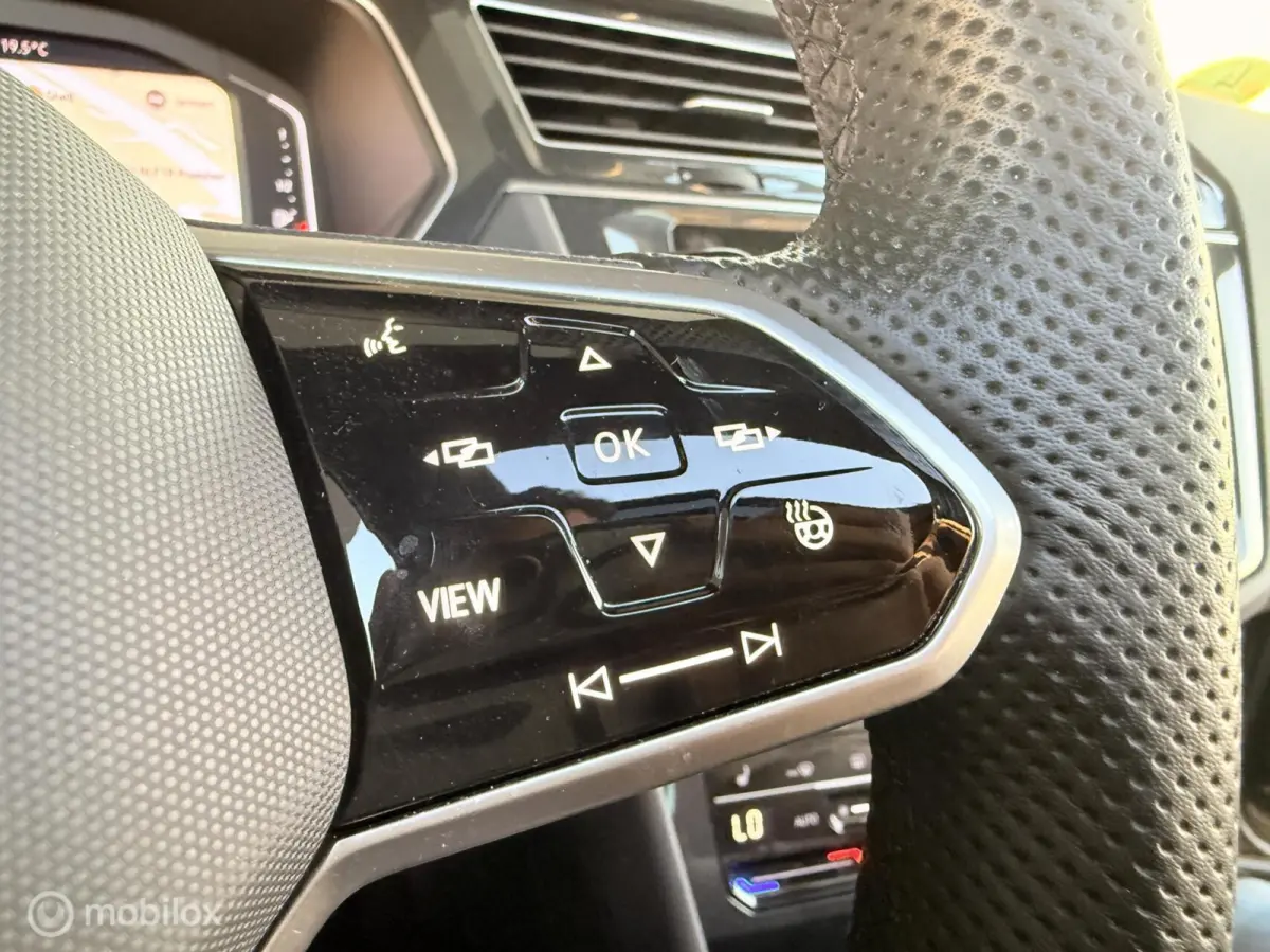 2.0 TSI 4Motion R-Line Pano|Matrix|IQLED
