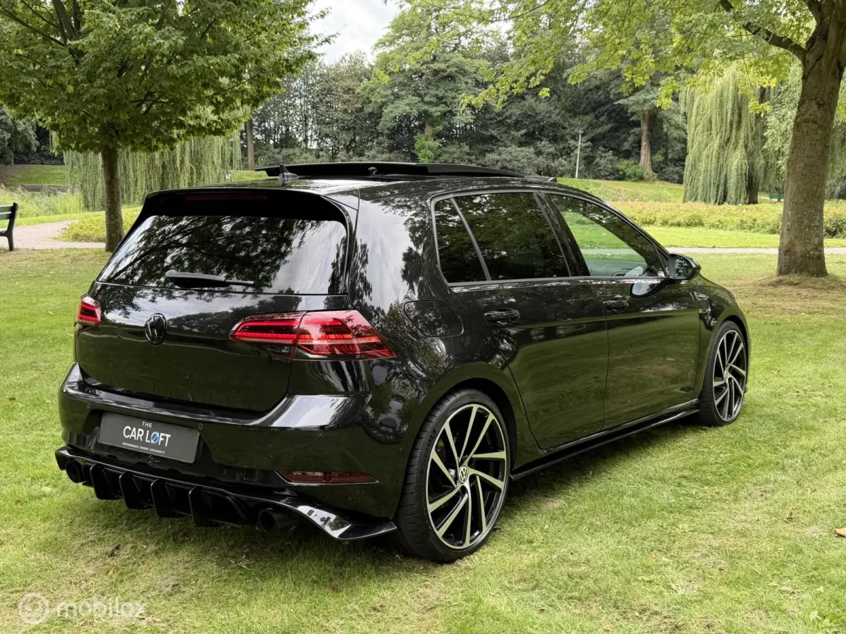 1.0 TSI R Line|Pano|Keyless|Sfeerverlichting