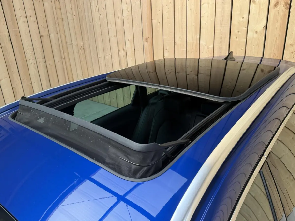 1.4 TSI eHybrid PHEV Xcellence SoH 100% Apple CarPlay/Android Auto | Achteruitrijcamera | Adaptieve cruise control | LED verlichting | Stoel- en stuurverwarming | Panoramadak | Trekhaak