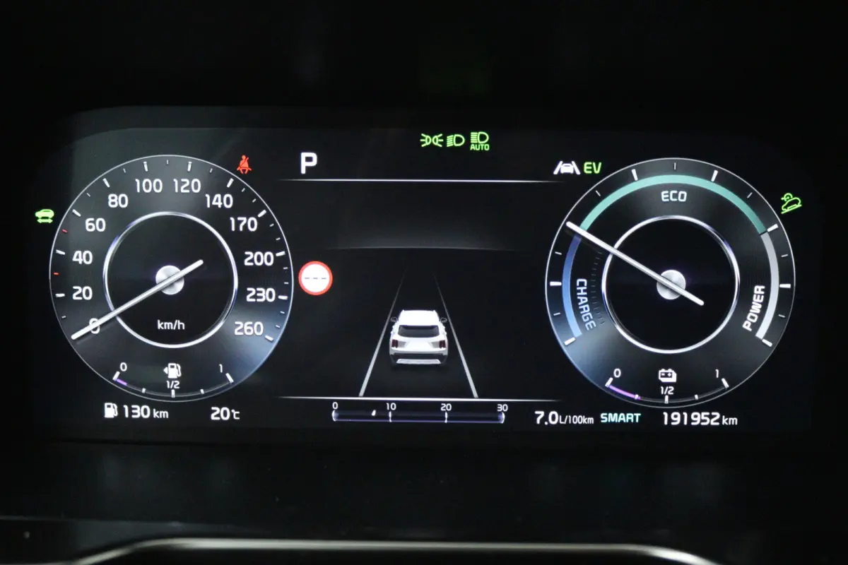 1.6 T-GDI Hybrid 2WD DynamicLine 7p (TREKHAAK, CAMERA, STOEL/STUUR VERWARMING, ELEKTR STOELEN)