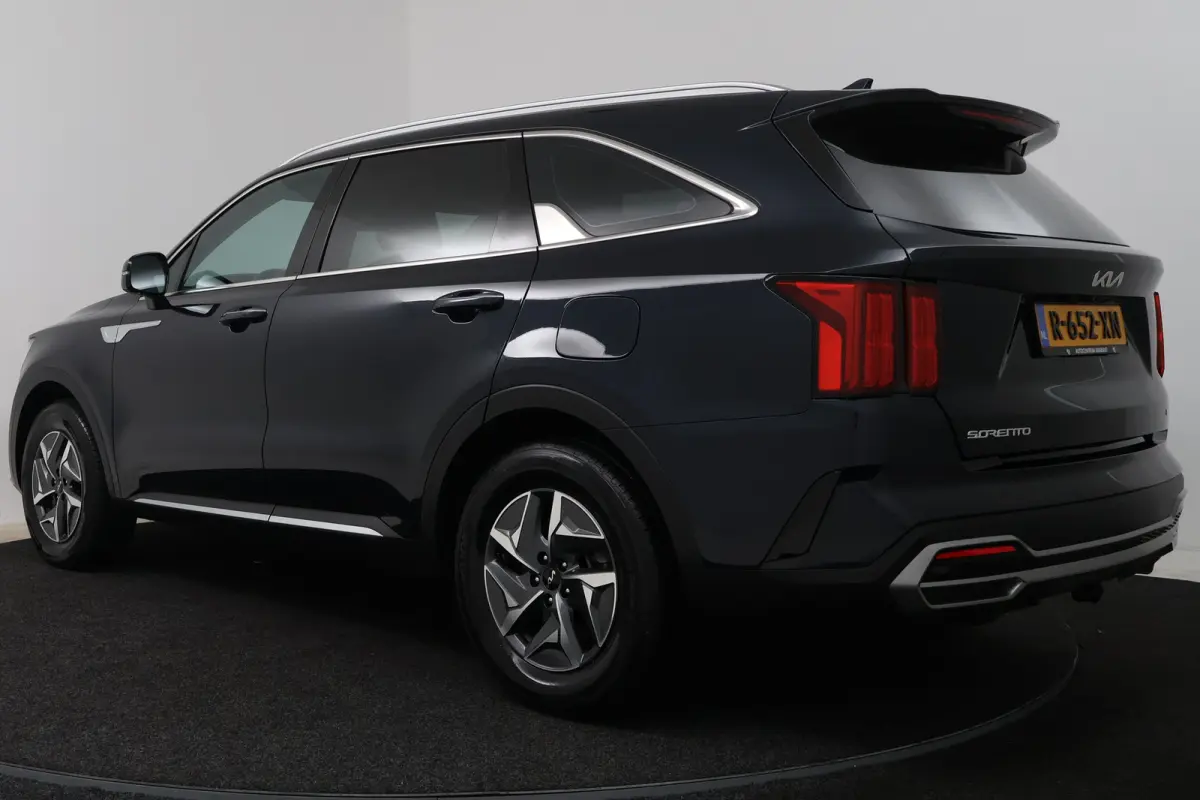 1.6 T-GDI Hybrid 2WD DynamicLine 7p (TREKHAAK, CAMERA, STOEL/STUUR VERWARMING, ELEKTR STOELEN)