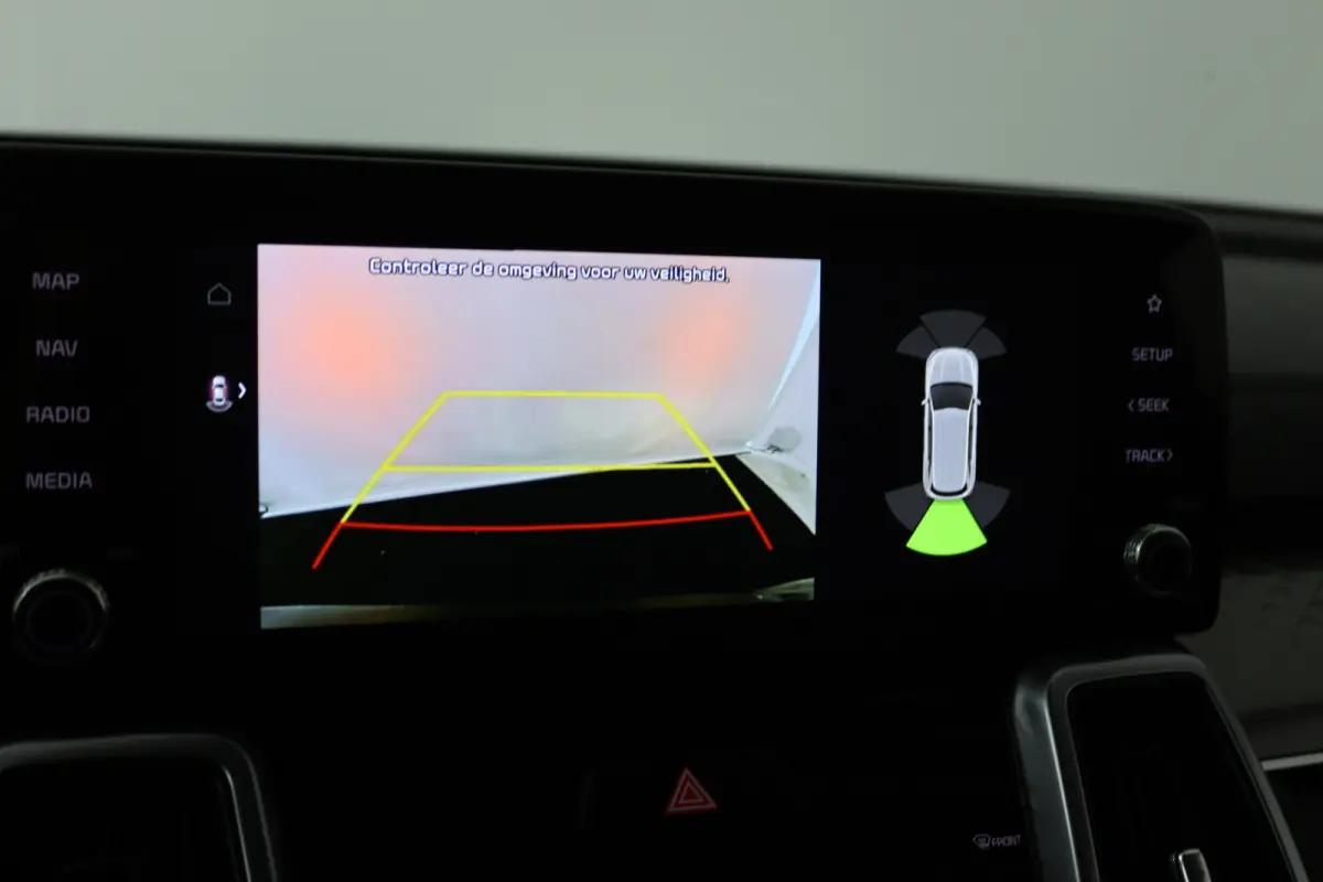1.6 T-GDI Hybrid 2WD DynamicLine 7p (TREKHAAK, CAMERA, STOEL/STUUR VERWARMING, ELEKTR STOELEN)