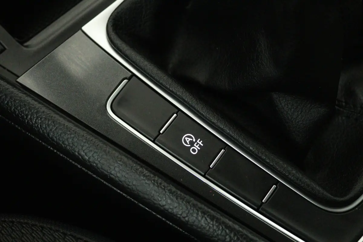 1.0 TSI Comfortline (STOELVERWARMING, CAMERA, CRUISE ADAPTIEF, PARKEERSENSOREN)