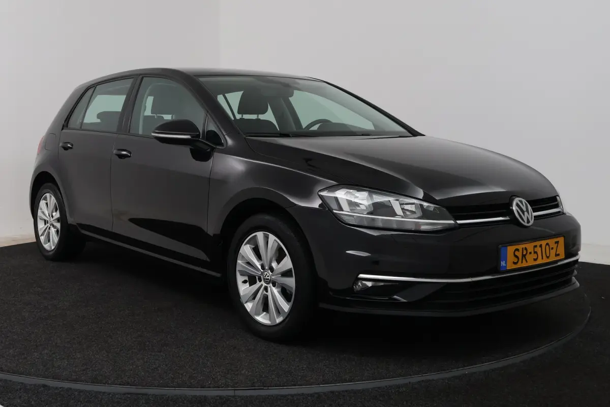1.0 TSI Comfortline (STOELVERWARMING, CAMERA, CRUISE ADAPTIEF, PARKEERSENSOREN)